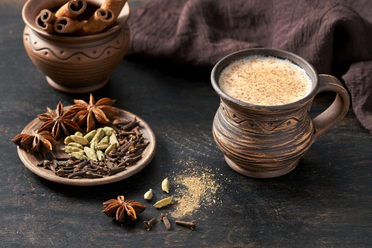 Recette chaï aux épices pour boisson latte